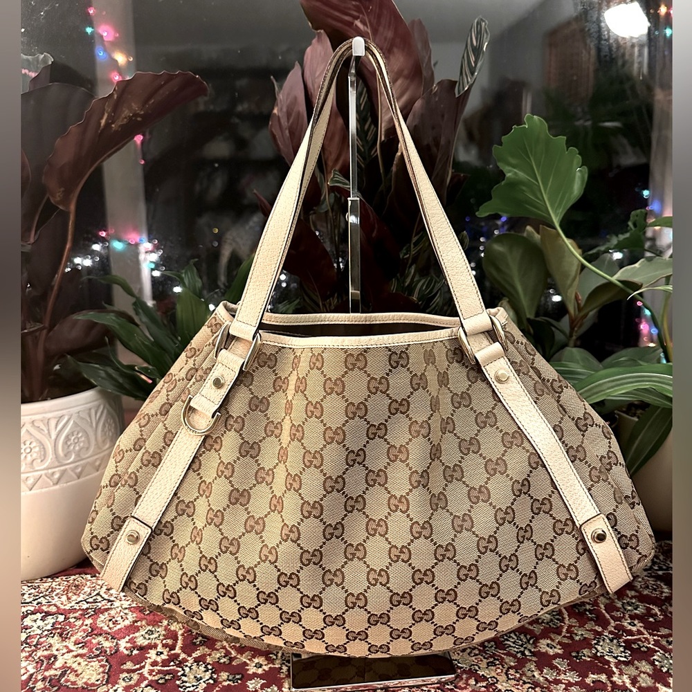 Gucci GG Canvas Shoulder Tote